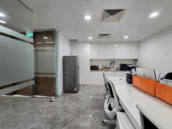 111 Somerset (D9), Office #531551621